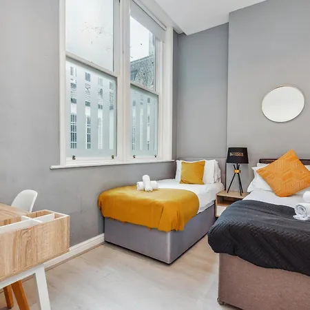 Cozy Liverpool Retreat Room photo